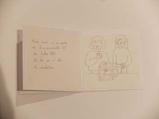 Pages intérieures d'un carnet : dessin de personnes autour d'une imprimante 3D